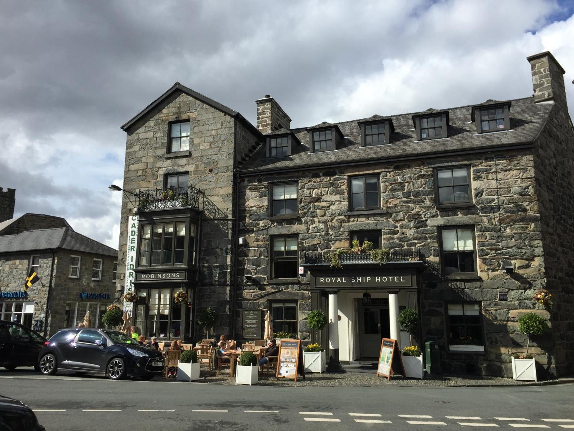 Royal Ship Hotel Dolgellau Eksteriør billede